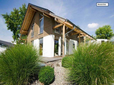 Provisionsfrei Einfamilienhaus mit Garage in 51766 Engelskirchen -