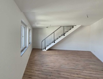 4 Zimmer Maisonette Wohnung - zentrale Lage, Dachterrasse