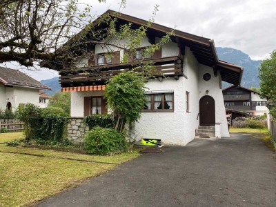 Einfamilienhaus in Garmisch-Partenkirchen mit wunderschönem Bergblick