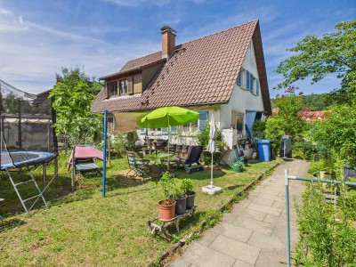 Doppelhaushälfte in ruhiger Lage der Reichenau Waldsiedlung mit Baugenehmigung zum Anbau