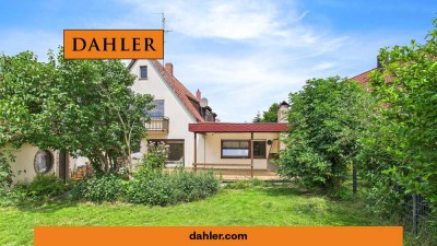 ZWEIFAMILIENHAUS MIT VIEL PLATZ UND FLEXIBLER NUTZUNG