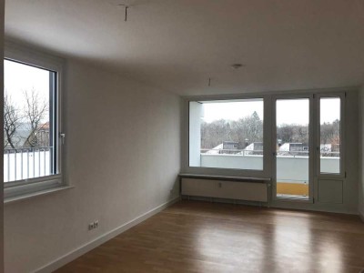 Bitte keine Anfragen mehr!!! Wohnen an Isar/Flaucher: Stilvolle 2-Zimmer-Wohnung mit 8m Balkon
