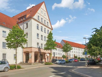 Solide Kapitalanlage unter Denkmalschutz: 4-Zimmer-Wohnung in Zwickau