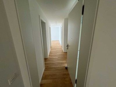 Moderne 3 Zimmer Wohnung mit Balkon nahe Prenzlauer Berg