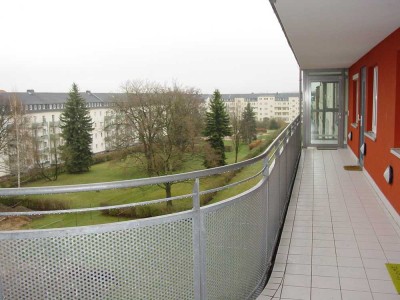 2-er WG an der Uni gesucht - 5 Zimmer auf fast 100 m²