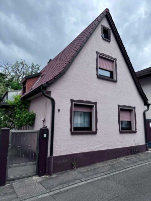 Freistehendes Einfamilienhaus in Sandhausen