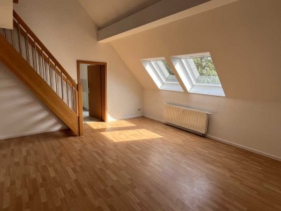 DG-Maisonette 2,5 Zi. mit Balkon - Innenstadt am grünen Wall