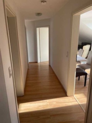 *** 3 ZKB - auch als WG geeignet - leer mit Loggia ***