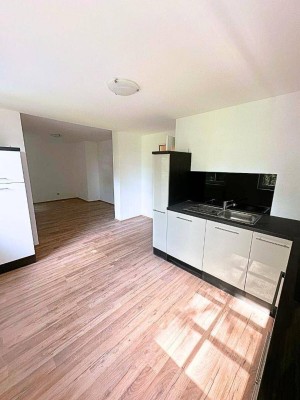 STEYR. Erstbezug! Moderne Wohnung mit Einbauküche, Parkplatz &amp; Zentralheizung!