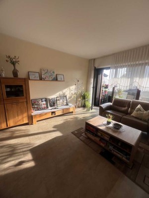 Attraktive 2,5-Zimmer-Wohnung in ruhiger Lage von Moers-Asberg