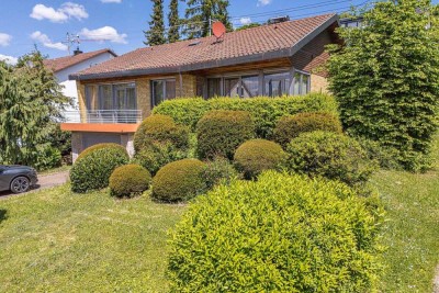 Winnenden-Birkmannsweiler: gepflegtes Einfamilienhaus in ruhiger Hanglage