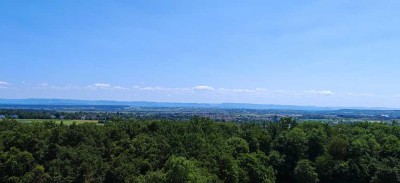 Erstbezug nach Renovierung mit traumhafter Aussicht von privat