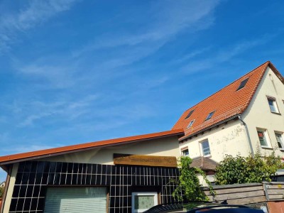 Preiswertes 7,5-Zimmer-Einfamilienhaus in Meißner