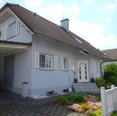 Einziehen und wohlfühlen: Stilvolles Einfamilienhaus mit viel Raum für die Familie