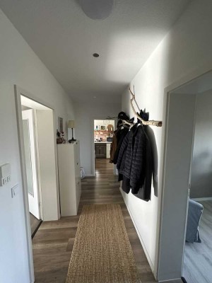 Helle und moderne 3-Zimmer Wohnung in ruhiger Lage direkt in Roth