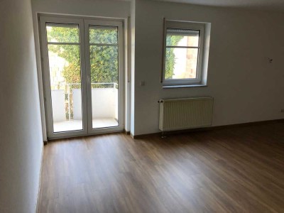 Moderne 3 - Zimmerwohnung in zentraler Lage