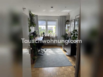 Tauschwohnung: Lichtdurchflutete Penthouse-Wohnung + Dachterrasse + Balkon