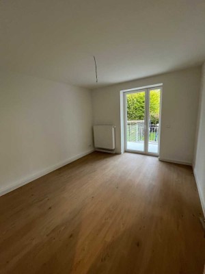 Hier ist alles neu! 2-Zimmer-Wohnung mit Balkon