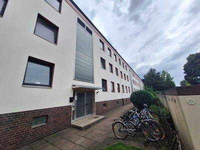 3 Raum Wohnung mit Balkon ruhig gelegen