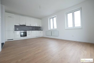 PROVISIONSFREI - 3 Zimmer DG-Wohnung inkl. EWE Einbauküche und großzügiger Dachterrasse in Pixendorf