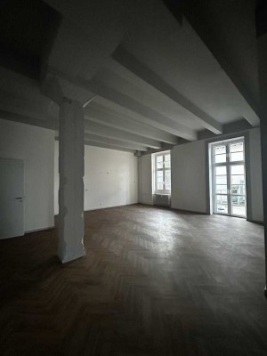 Loftwohnung mit Industrie-Charme in der alten Post