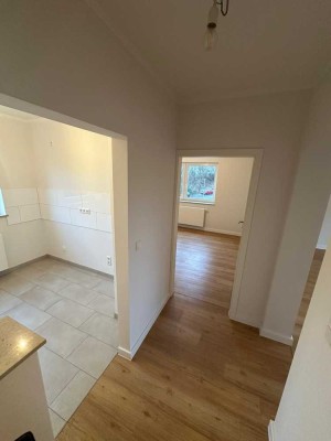 Helle 3-Zimmer-Wohnung mit Balkon – Erstbezug nach Sanierung in grüner Lage