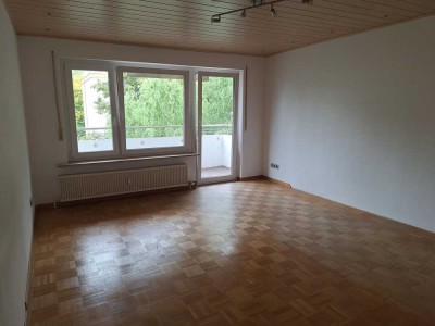 Schöne Zwei - Zimmer - Wohnung
