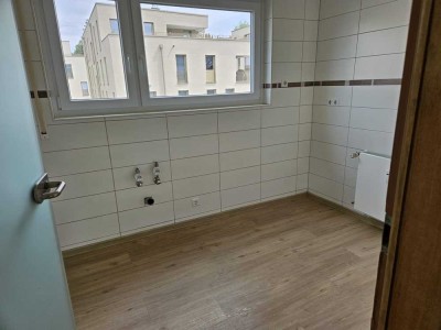 Sonnige ruhige 3-Zimmerwohnung mit Balkon in Leonberg