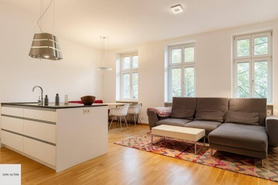 Sanierte 2-Zimmer-Altbauwohnung in ruhiger Hoflage