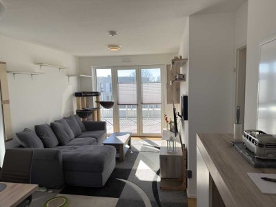 Geschmackvolle 2-Zimmer-Terrassenwohnung mit geh. Innenausstattung und EBK in Osnabrück
