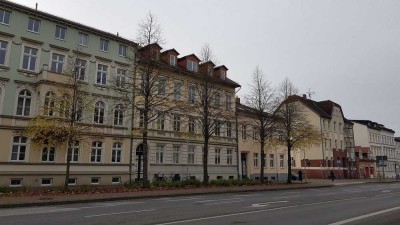 Große 2-Zimmer-Wohnung mit Einbauküche vor dem Zentrum Greifswalds