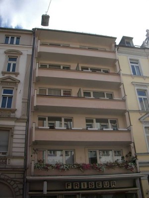 2 Zimmer KB mit zwei Balkonen,  WG-geeignet, Nähe Charlotte-Fresenius Hochschule
