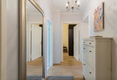 Stilvolle möblierte 2-Zimmer-Wohnung mit Balkon im nördlichen Prenzlauer Berg