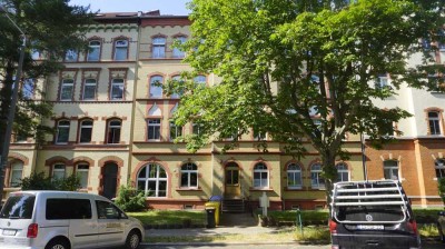 KAPITALANLEGER AUFGEPASST !!! (kleine) 3 ZIMMER-WOHNUNG MIT BALKON SUCHT NEUEN EIGENTÜMER