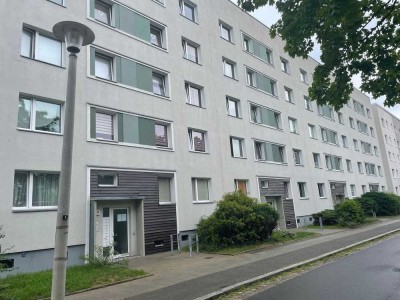 Renovierte 2 Zimmerwohnung mit Balkon!