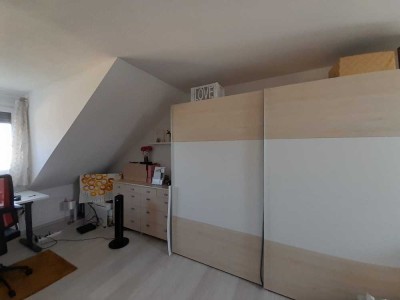 1-Raum-DG-Wohnung in Flörsheim