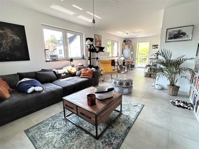 **ZEIT FÜR NEUES?**Hell, modern, sonnig mit XXL-Sonnenterrasse!