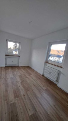 Renovierte 3-Zimmer-Wohnung mit Balkon in Remagen