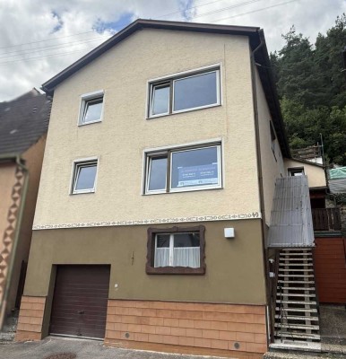 Gemütliches Wohnhaus mit schöner Terrasse