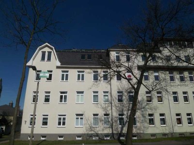 Große 3-Raum Wohnung mit Balkon auf 84 m² - 7% Rendite