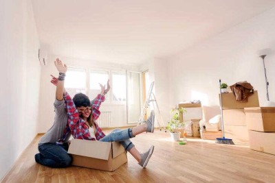 Charmante helle 2,5-Zimmer-Wohnung mit Gartennutzung ** Ideal für Singles oder Paare**