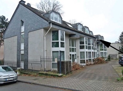Schöne Dachgeschoss-Eigentumswohnung mit Balkon und Stellplatz in 42327 Wuppertal-Elberfeld