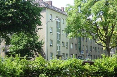 SINGLES AUFGEPASST - APPARTEMENT IN RUHIGER CITY-NÄHE !!!
