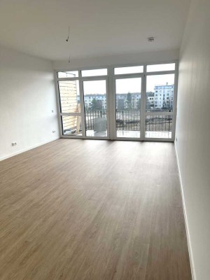 Moderne, helle Wohnung mit Balkon - Erstbezug