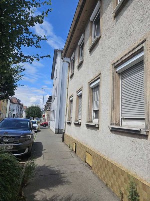 TUT/ Stadtmitte: 3 - Familienhaus m. Großraumgarage, Terrasse, Keller, Spaicher u.v.m.