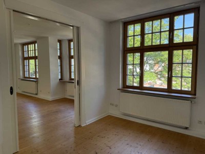 Attraktive Altbauwohnung zentral gelegen