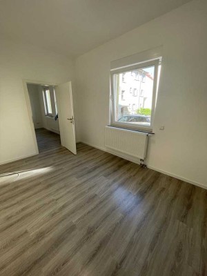 Frisch renovierte 3-Zimmerwohnung in zentraler Lage! Sofort verfügbar!