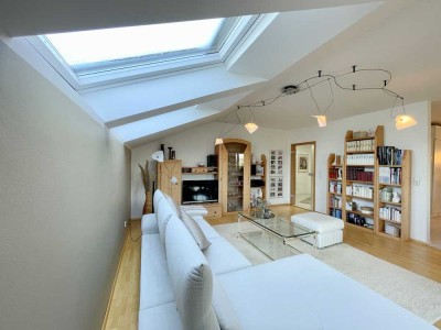 Licht, Weite, Ausblick: freundliche 4-Zimmer-DG in Cham