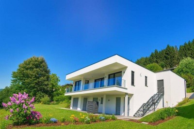 Penthouse-Gefühle in begehrter Seeblicklage am Ossiacher See