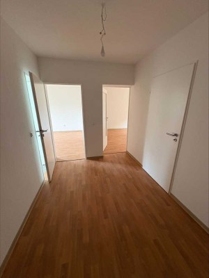 Schöne 3-Zimmer-Wohnung mit Balkon in Leer Leerort!